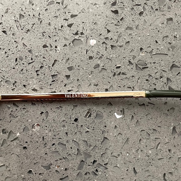 VALENTINO VINTAGE SUNGLASSES - Picture 14 of 15